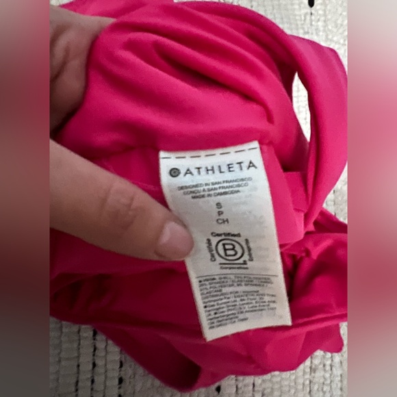 Athleta hot pink bodysuit - Picture 5 of 5